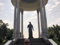 2019 10 03 Taschkent Nationalpark mit Denkmal Navoi Alisher