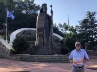 2019 11 11 Berg Throni Denkmal Erzbischof Makarios Reisewelt on Tour