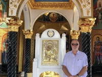 2019 11 11 Berg Throni Denkmal Erzbischof Makarios innen
