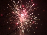 Schönes und langes Feuerwerk
