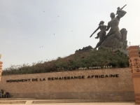 2020 02 14 Dakar Denkmal der afrikanischen Wiedergeburt