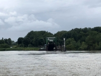Abfahrt der Elbefähre in Wischhafen