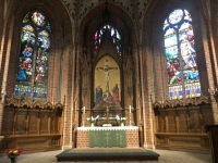 Altar in der Stadtpfarrkirche