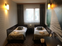 Hotel Zlote Arkady einfaches aber sauberes Zimmer