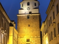 Krakauer Turm bei Nacht