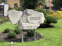 Unescotafel wie vor 8 Jahren