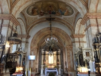 Kirche der heiligen Jungfrau innen
