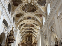 Basilika Frauenkirchen innen
