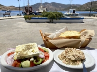 Mittagessen in Grikos