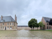 2021-07-05-Arras-Festungsanlagen-Vabaun-Zitadelle-Arras-Hof