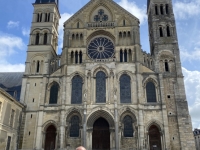 Reims-Kathedrale-Notre-Dame-Palais-du-Tau-und-Kloster-Saint-Remi-3