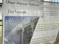 Mainzer Rathaus Fassadenbeschreibung