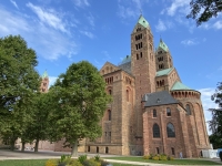 Dom zu Speyer Seitenansicht