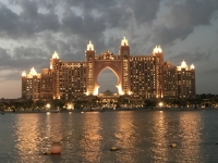 2021-12-30-The-Palm-Fountain-mit-Hotel-Atlantis