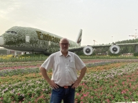 2022-01-02-Miracle-Garden-das-grösste-florale-Objekt-der-Welt-Airbus-A-380