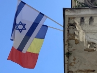 Fahnen-auf-der-Synagoge