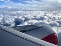 Flug-über-den-Wolken