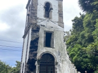 2022-07-17-2-Urzelina-Torre-Velha-da-Igreja-blieb-1808-beim-Vulkanausbruch-ueber