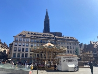 Gutenbergplatz-mit-Karusell