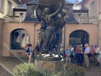 Bronzestatue-von-Frederic-Auguste-Bartholdi-Erbauer-der-Freiheitsstatue