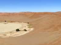 2022-11-03-Düne-in-Namib-Wüste-Wunderschoener-Ausblick
