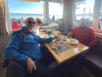 Sehr-gutes-Mittagessen-im-Strandcafe-Starnberg