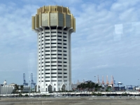 2023-02-15-Jeddah-Saudi-Arabien-Turm-im-Hafen