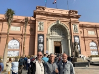 2023-02-18-Kairo-vor-dem-Ägyptischen-Museum