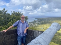 2023-03-22-St-Kitts-Brimstone-Hill-Fortress-erster-Blick