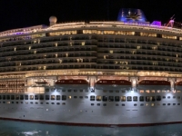 2023-03-18-Bridgetown-Nachbarschiff-Arvia-von-P-O-Cruises