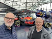 Salzburg Hangar 7 Flugzeuge und Formel I Autos mit Walter