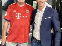 2023 08 16 Servus TV-Fußballexperte Florian Klein im Servus TV-Studio