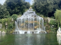 2023-08-30-Schloss-Caserta-Wasserfall-ganz-oben
