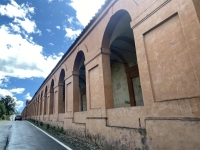 Arkadengänge-Via-San-Luca