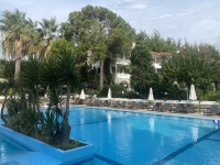 Nikiti-Hotel-Porfi-Beach-Pool