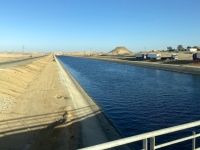 2023-11-21-Abu-Simbel-Wasserkanal-vom-Nil-in-die-Wüste