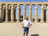 2023-11-18-Luxor-Tempel-mit-Säulen