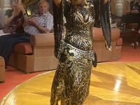 Nubische-Folkloreshow-Bauchtänzerin