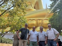 2024-02-17-Bangkok-grosser-goldener-Buddha