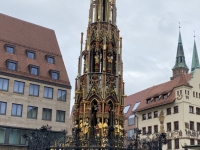 2021 08 24 Nürnberg schöner Brunnen Reisewelt on Tour