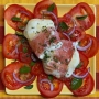 2022 08 17 Tomatencarpaccio mit Käse im Speckmantel