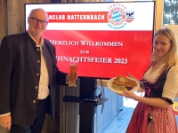 2023 12 10 FCB Fanclub Natternbach Weihnachtsfeier erstmals im IKUNA super Schnitzel