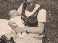 1963 Gerald mit Mutter