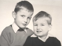 1968 Gerald mit Bruder Roland