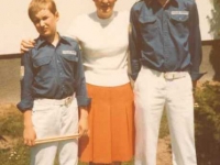 1976 Mutter mit den beiden Trommlern