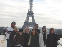 2008 Paris gruppenfoto-vor-eifelturm