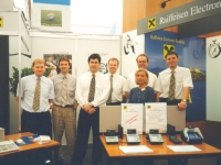 1996 05 17 RLB Rieder Frühjahrsmesse Stand ELBA mit Team Wertpapierabteilung
