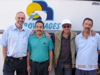 2005-10-27-marokko-reiseleiter-und-busfahrer