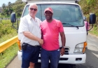 2017 03 17 Road Town Tortola Busfahrer und RL Andrew