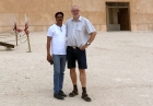 2018 04 08 Doha Fort Al Zubara Fahrer und RL Jamal